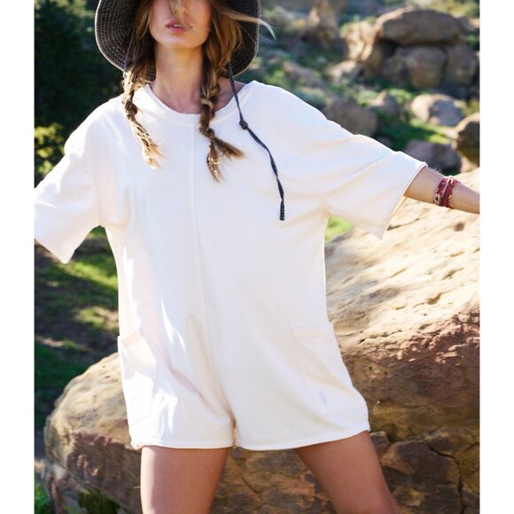 FP MOVEMENT Hot Shot Tee Romper / Bleached Clay - Picture 3 of 10